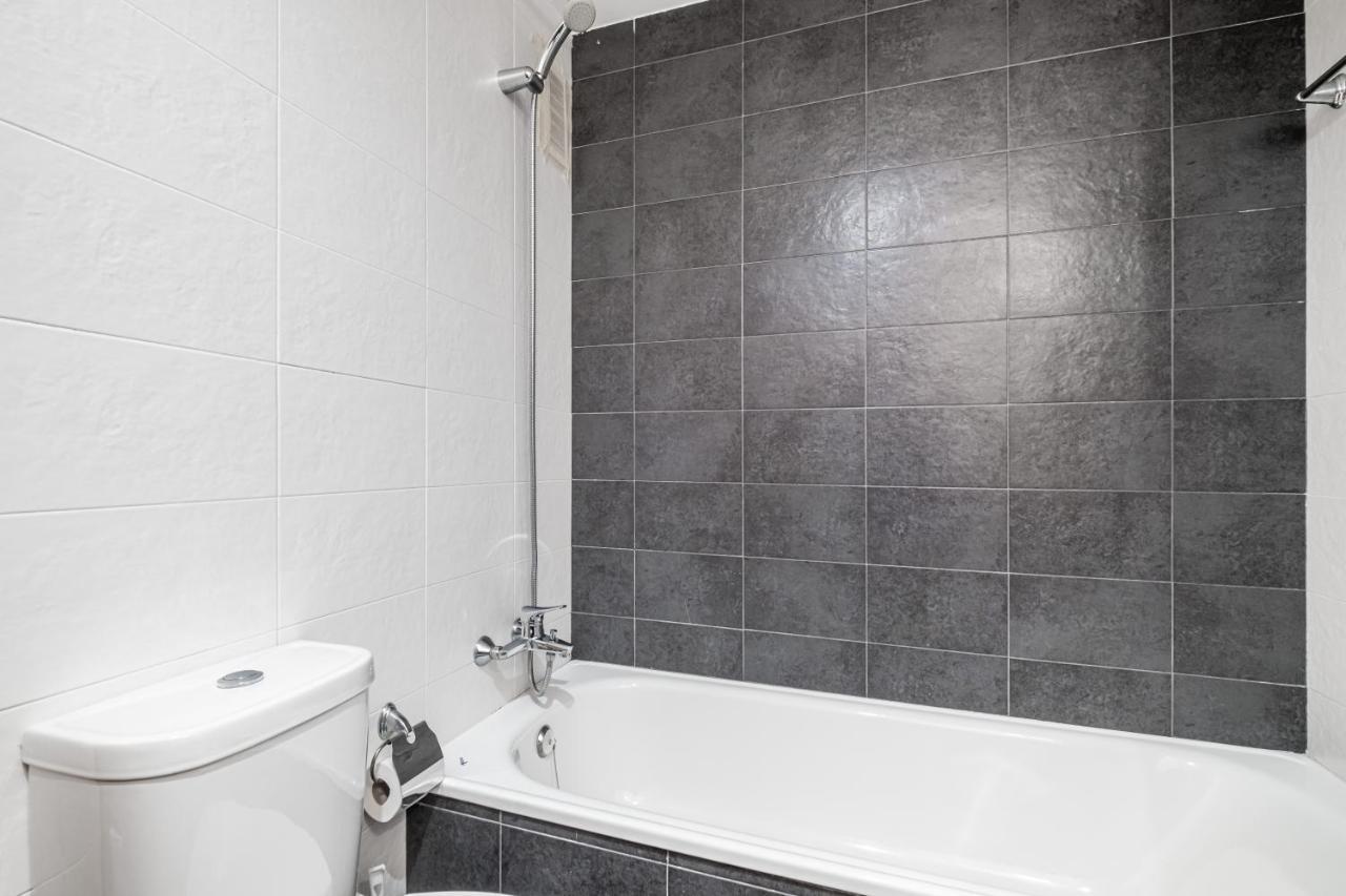 Torre Lugano Apartment Levante Beach